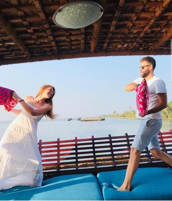 Why Not Houseboat Ξενοδοχείο Alappuzha Εξωτερικό φωτογραφία