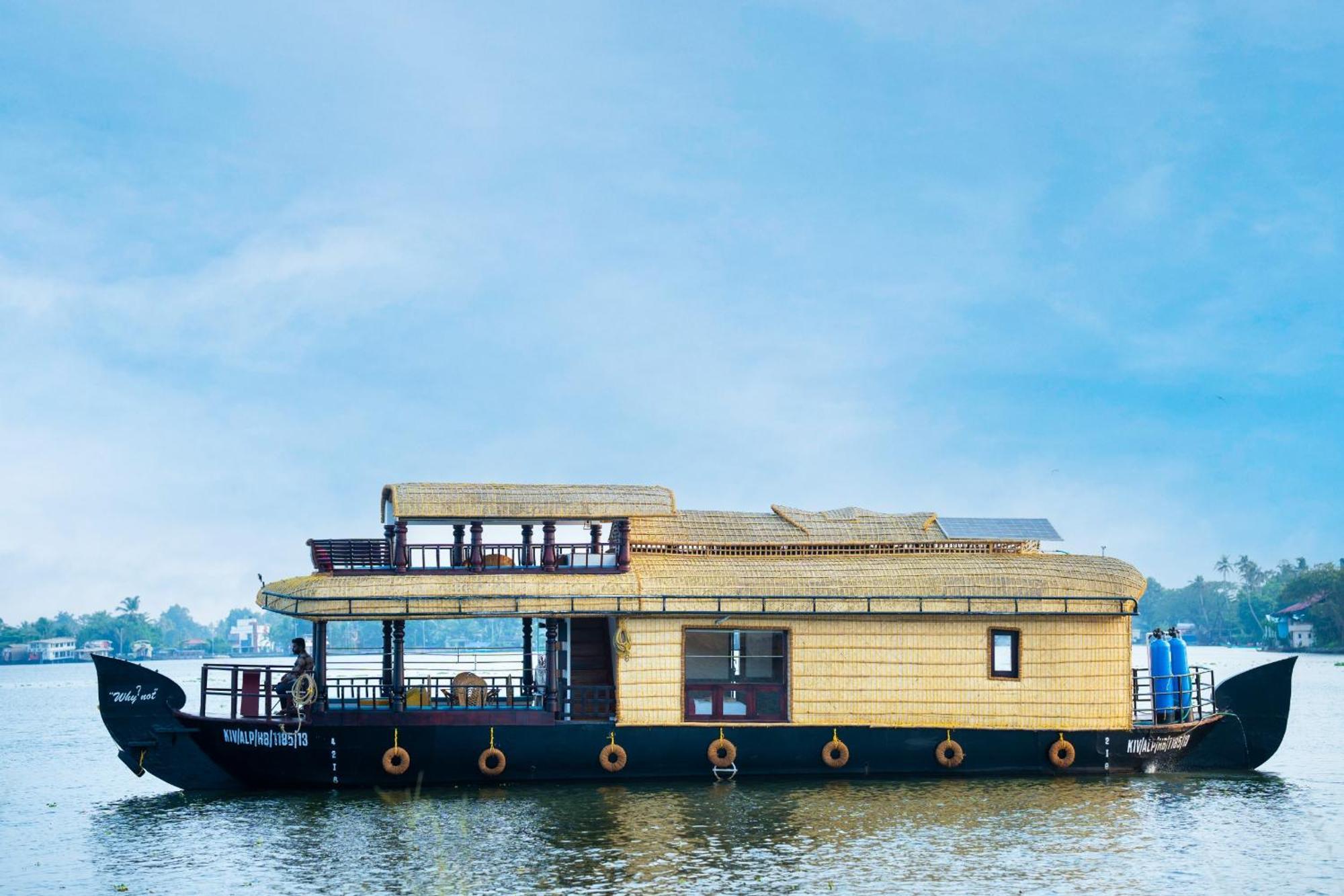 Why Not Houseboat Ξενοδοχείο Alappuzha Εξωτερικό φωτογραφία