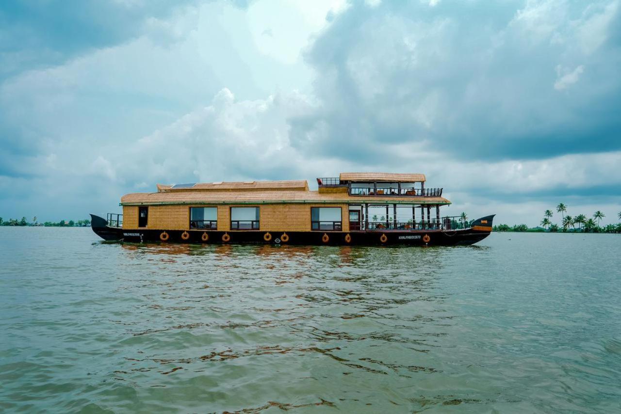 Why Not Houseboat Ξενοδοχείο Alappuzha Εξωτερικό φωτογραφία